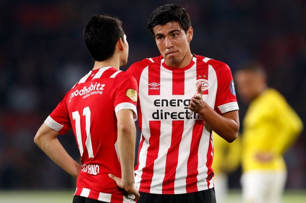 Lozano y Gutierrez siguen acaparando elogios. Twitter/PSV