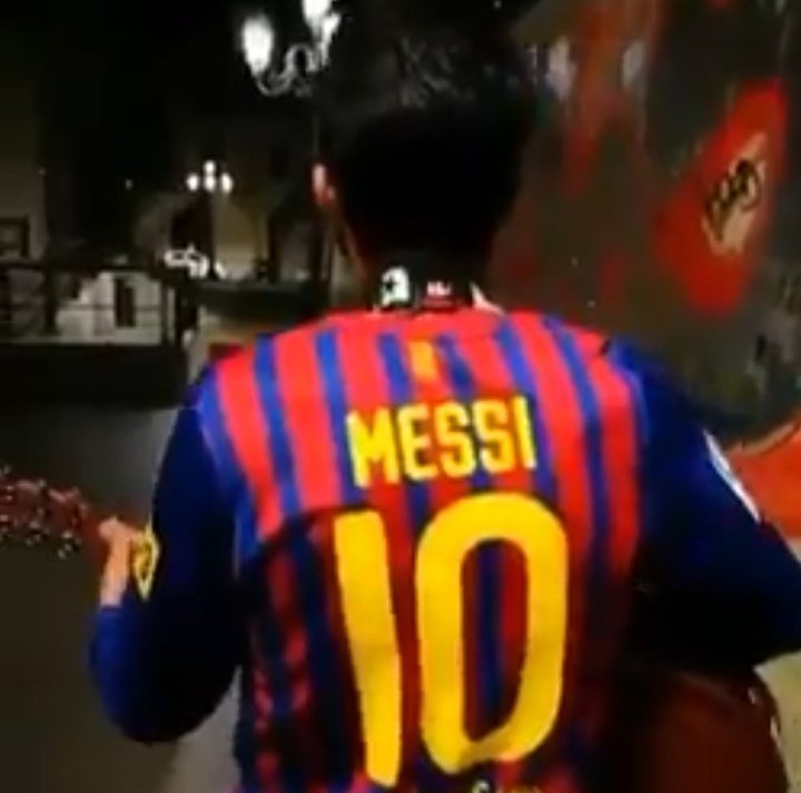 La canción de un jugador de Chievo sobre Messi que ha dado la vuelta al mundo