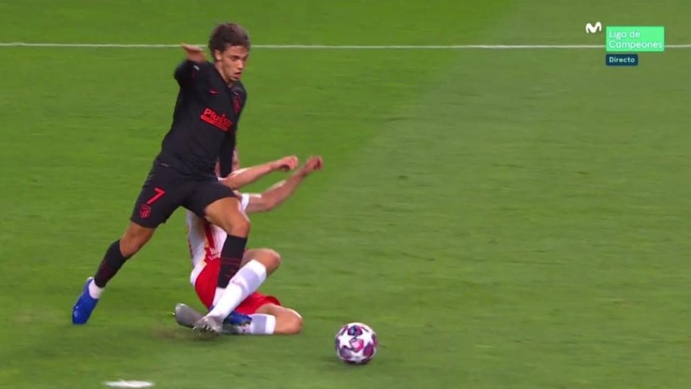 João Félix entrou em campo e empatou contra o RB Leipzig. Captura/MovistarLigadeCampeones