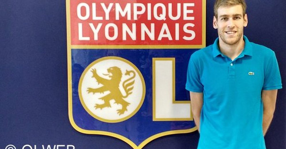 Lucas Mocio vient de prolonger à Lyon. OlympiqueLyonnais