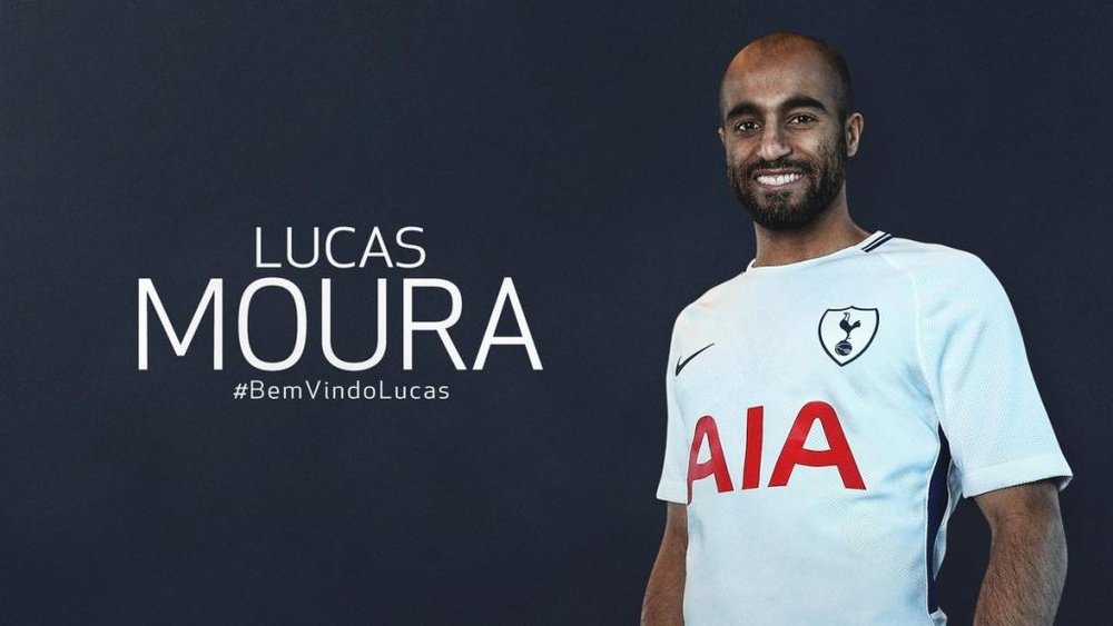 Lucas Moura file à Tottenham. Twitter/SpursOfficial