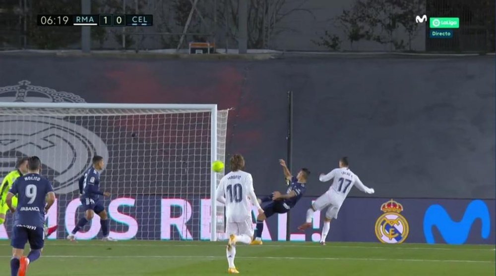 Nacho saves Madrid and Lucas puts them 1-0 up in same passage of play. Screenshot/MovistarLaLiga