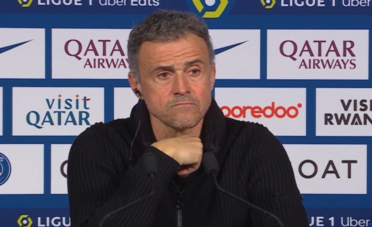 Luis Enrique was asked about Xavi Hernandez's dismissal at the press conference. Screenshot/PSG