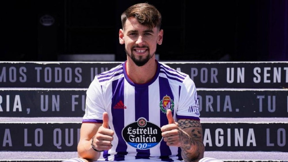 Real Valladolid have signed Pérez. RealValladolid