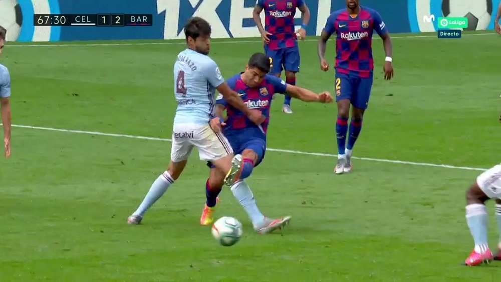 Suárez recoloca o Barça em vantagem com um gol característico. Captura/Movistar+