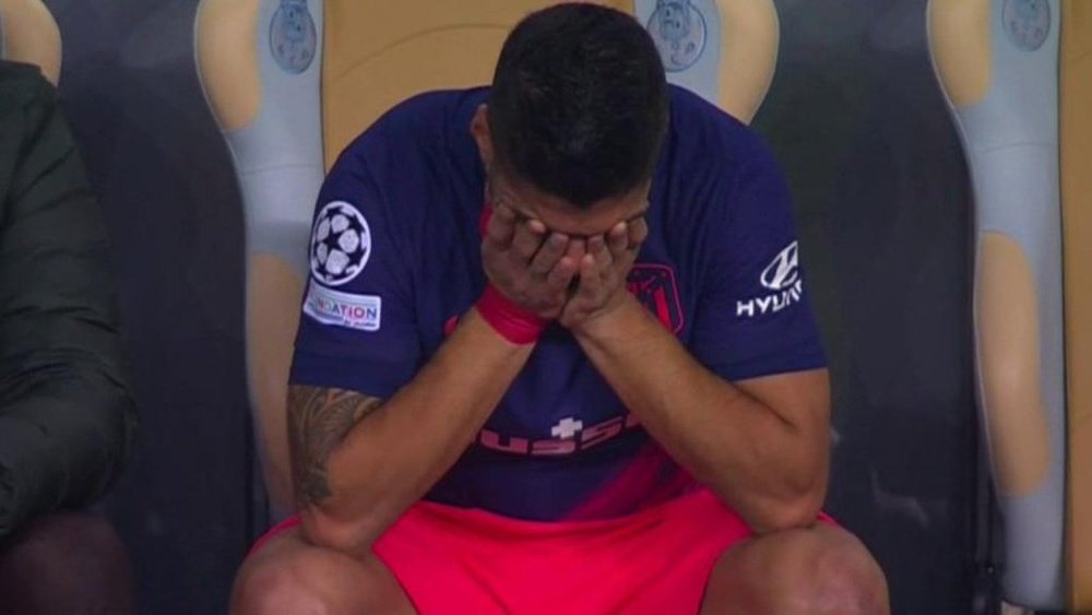 Les larmes de Luis Suárez après sa sortie sur blessure contre Porto. Capture/MovistarLigadeCampeones