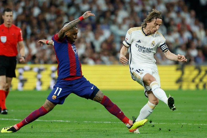 Luka Modric praised his side's character in their win over Bracelona. EFE