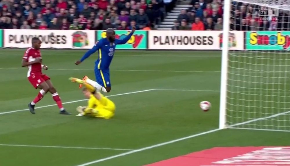 Entre tantos rumores, Lukaku volvió a ver puerta un mes después. Captura/DAZN
