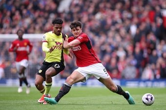 Manchester United held Burnley to a hard-fought 1-1 draw in the Premier League matchday 35 fixture at Old Trafford on Saturday.