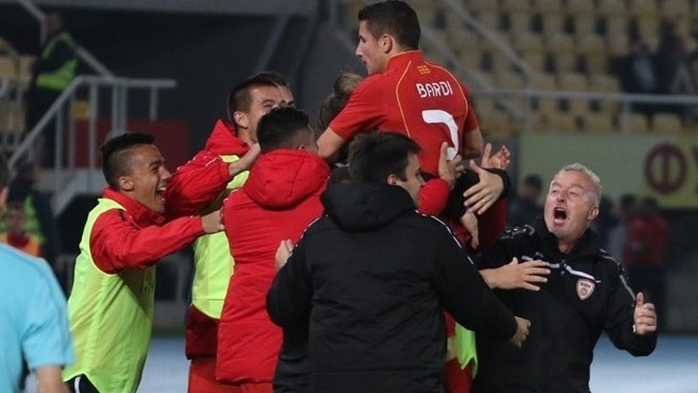 Macedonia hizo historia tras meterse en la fase final como primera de grupo. FFM