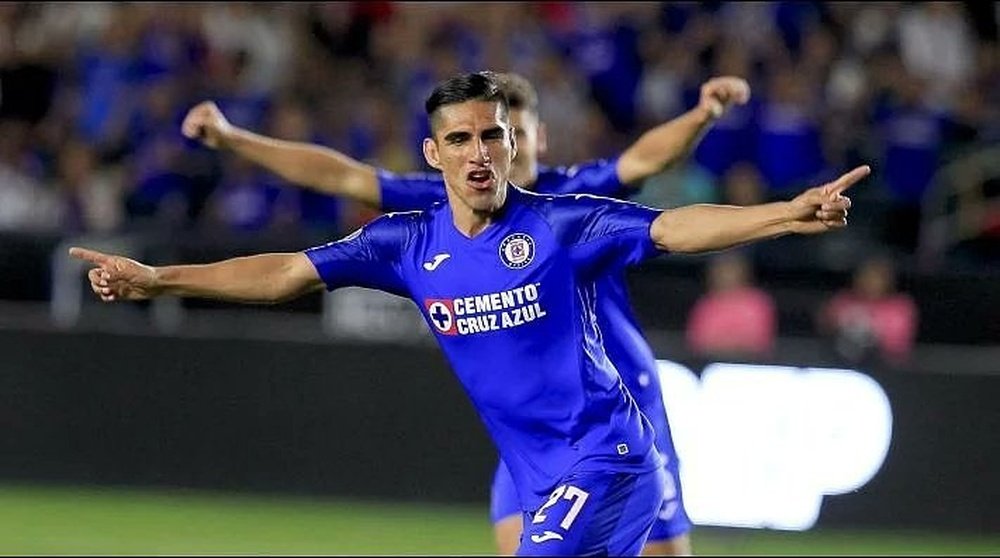 Madueña estaría cerca de abandonar Cruz Azul. Twitter/CruzAzul_GO