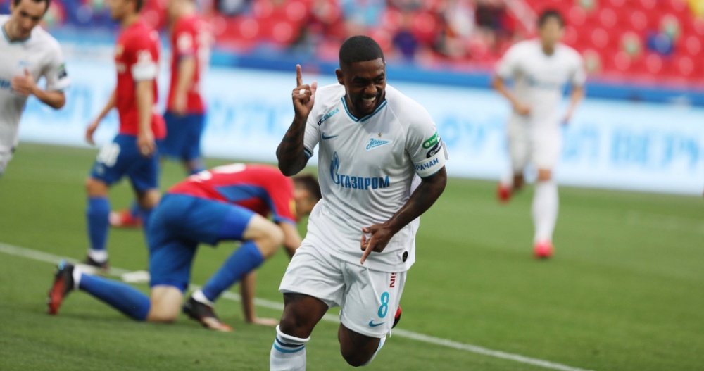 CSKA Moscow have been fined after racially abusing Zenit's Malcom. Twitter/ES_FCZenit