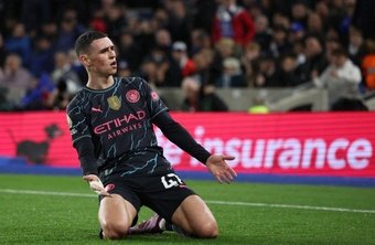 Manchester City thrashed Brighton & Hove Albion 4-0 in the Premier League matchday 29 fixture on Thursday at the AMEX Stadium. Phil Foden scored a brace and was replaced before he could score a hat-trick.