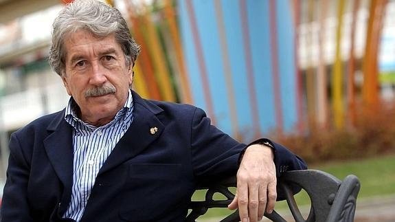 Manuel Velázquez, ex futbolista de Madrid y Málaga en los años 60. Twitter