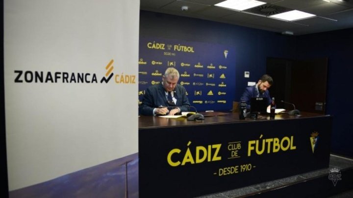 El Cádiz anima a su afición: 