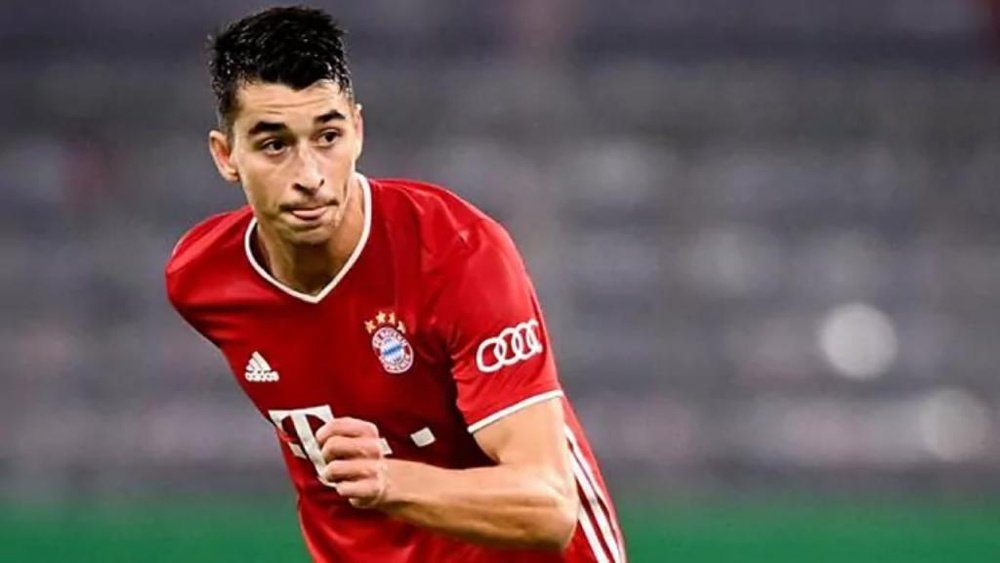 Marc Roca, decidido a seguir en el Bayern de Múnich. EFE