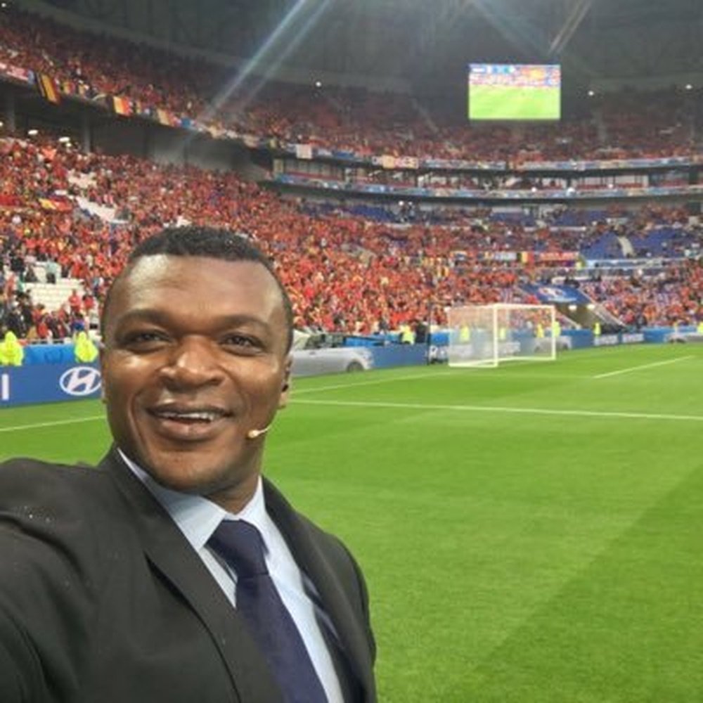 El ex jugador estaba grabándose en modo selfie cuando llegó el gol del Monaco. MarcelDesailly