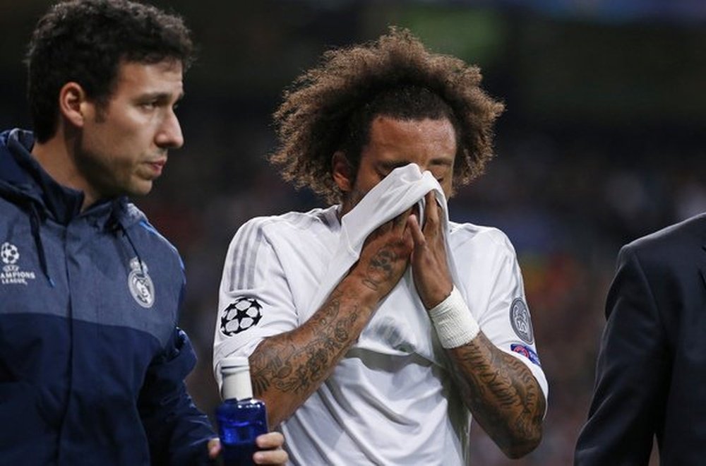 Marcelo, lesionado durante el Real Madrid-PSG. Twitter