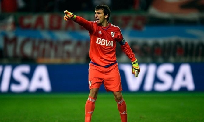 River vence a Gimnasia en la despedida de Barovero