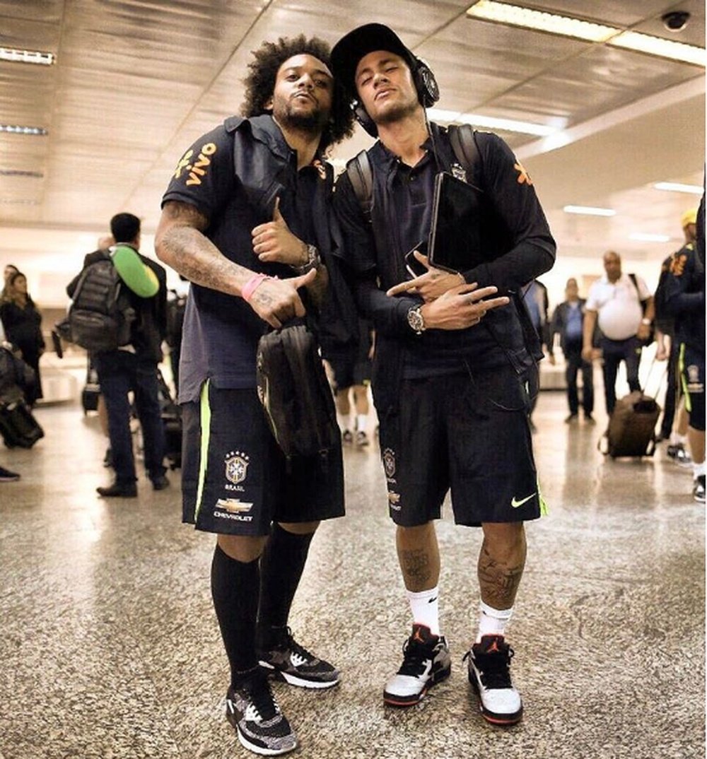 Neymar felicitou Marcelo por seu 29 aniversário. EFE