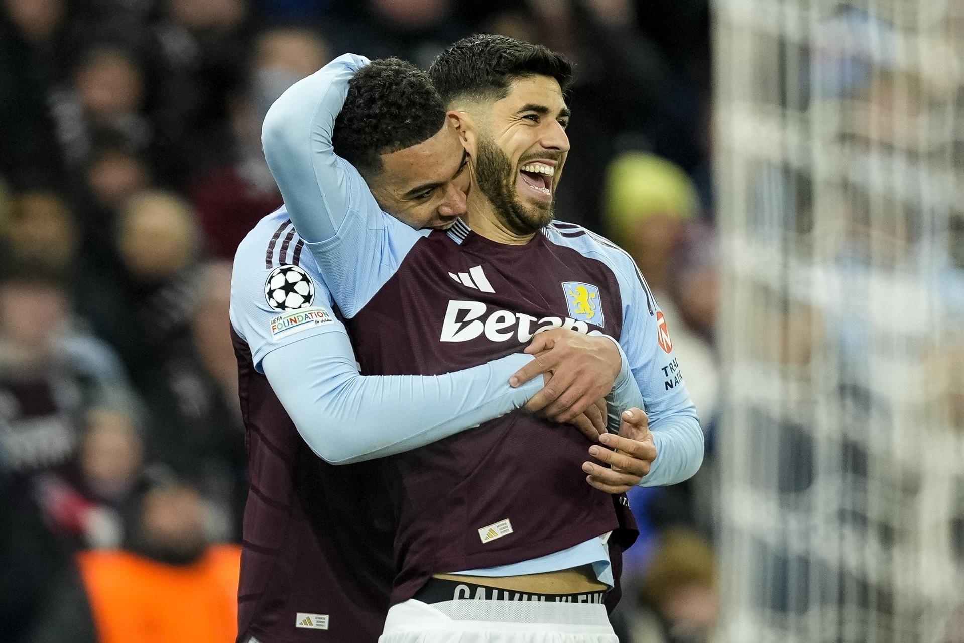 El Aston Villa se metió en los cuartos de final de la Champions League después de hacer bueno el 1-3 en la ida ante el Brujas con el 3-0 de la vuelta en Villa Park. Marco Asensio, protagonista con un doblete, se verá las caras con el equipo que lo ha cedido, el Paris Saint-Germain.