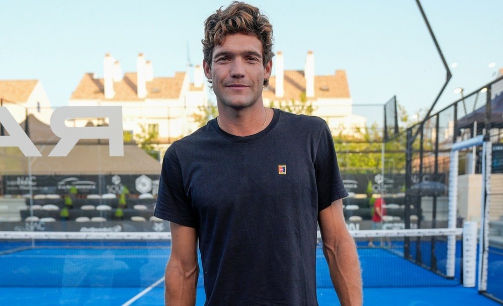 Marcos Alonso has been linked with Atletico Madrid in the transfer market. EFE