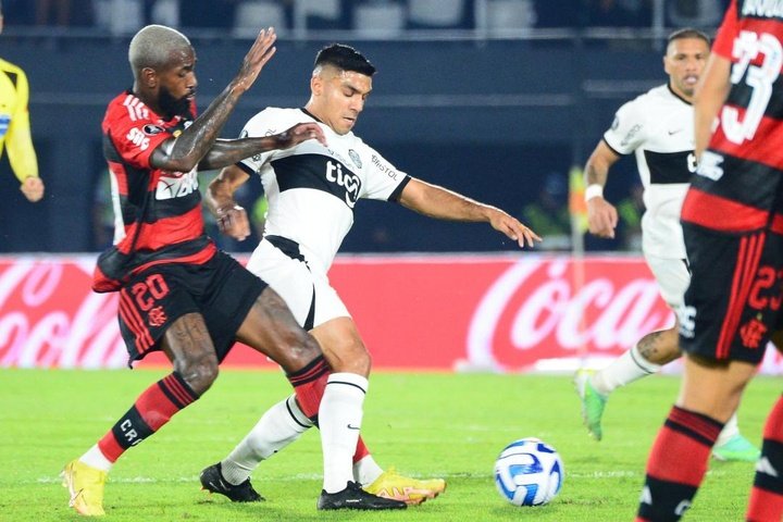 Siguen los problemas en Flamengo: Gerson y Valera llegaron a las manos