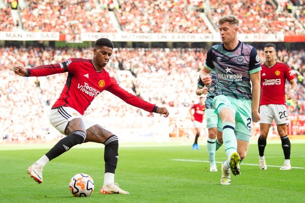 Rashford (L) is not having his best start to the season at Man Utd. EFE