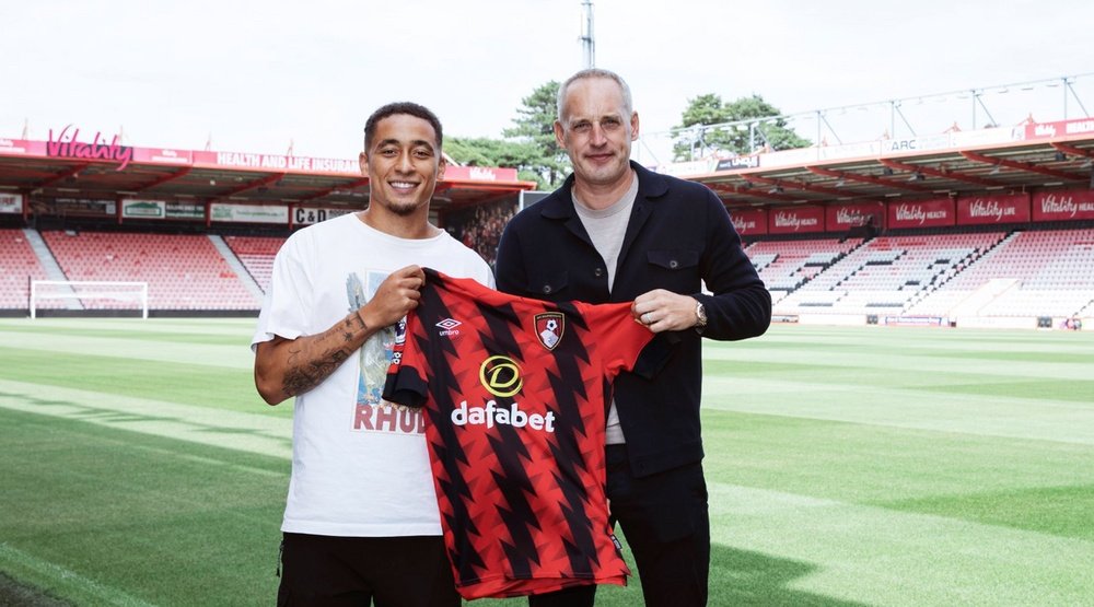 El Bournemouth se adelanta para fichar a Tavernier. AFCBournemouth