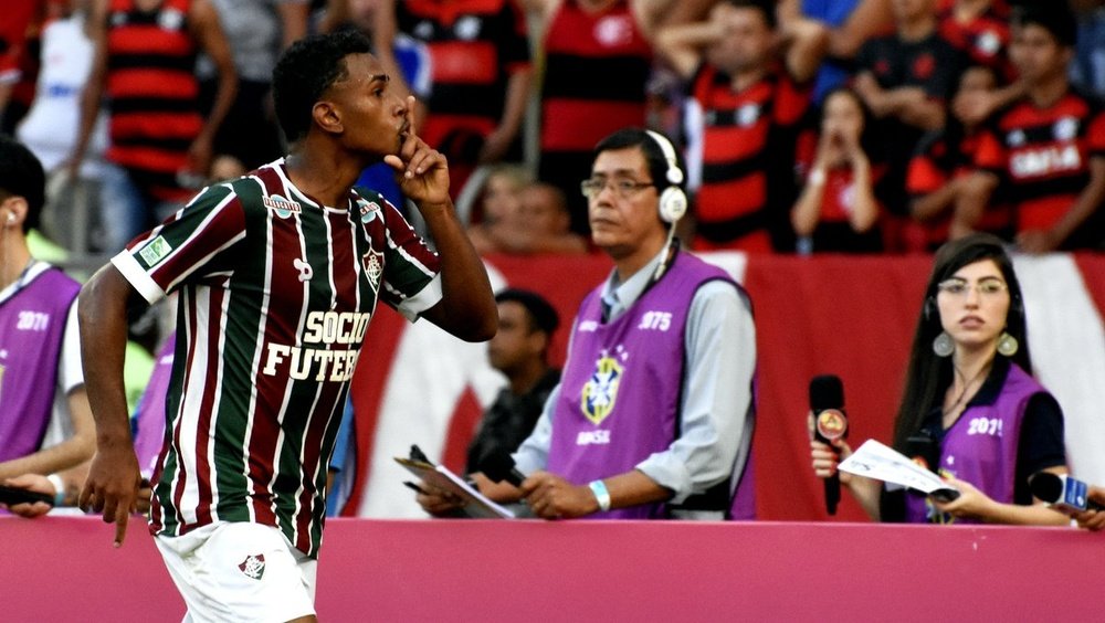 O médio brasileiro também foi pretendido pelo PSG e pelo FC Porto. Twitter