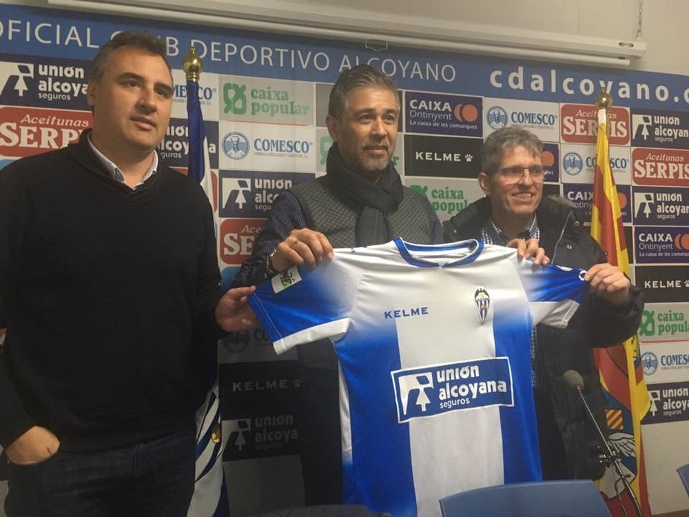 Mario Barrera, nuevo entrenador del Alcoyano. CAAlcoyanoSAD
