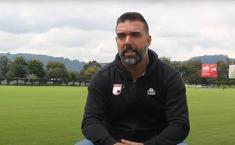 Martín Cardetti fue cesado tras la derrota ante Millonarios. YouTube/ Independiente Santa Fe