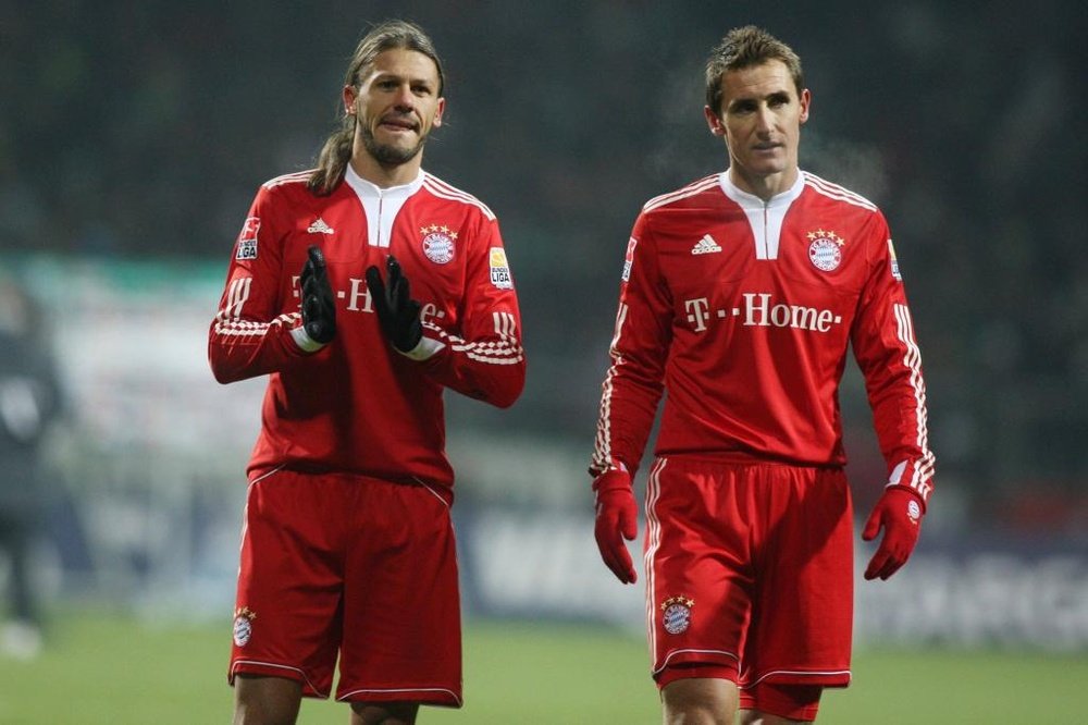 Demichelis y Klose trabajarán con los jóvenes del Bayern de Múnich. Twitter/FCBayernES