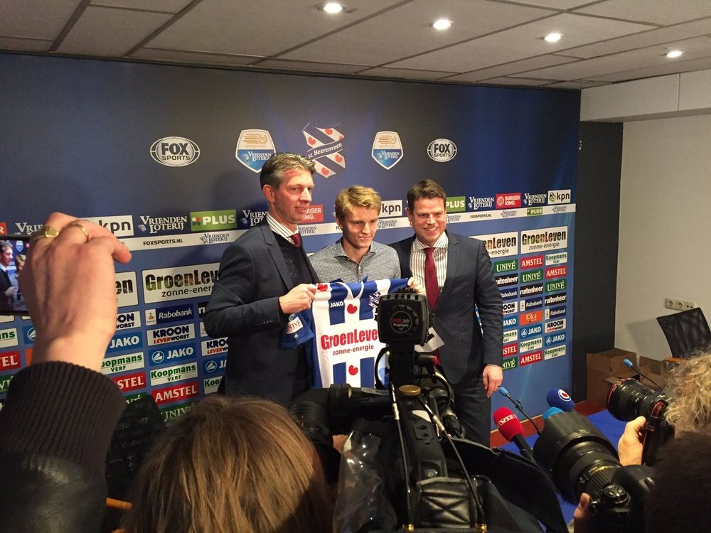 Martin Odegaard being presented by the Dutch club. Hereenveen