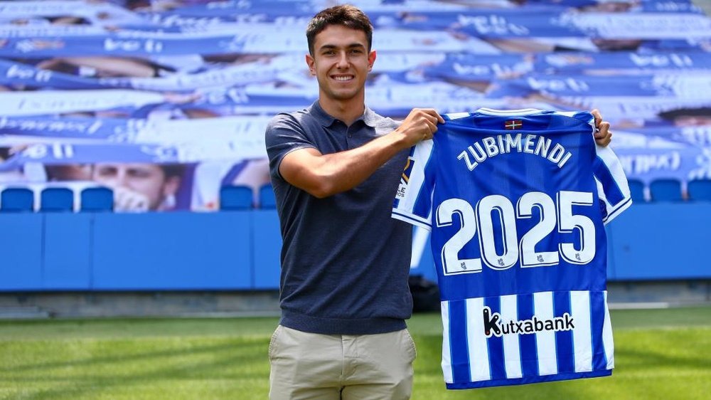 Zubimendi rempile avec la Real Sociedad jusqu'en 2025. Twitter/RealSociedad