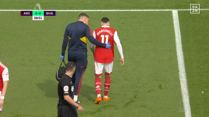 INJURY: Arsenal's Martinelli forced off
