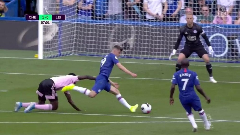 Marcó Mount, 'ojito derecho' y 'abrelatas' de Lampard. Captura/DAZN