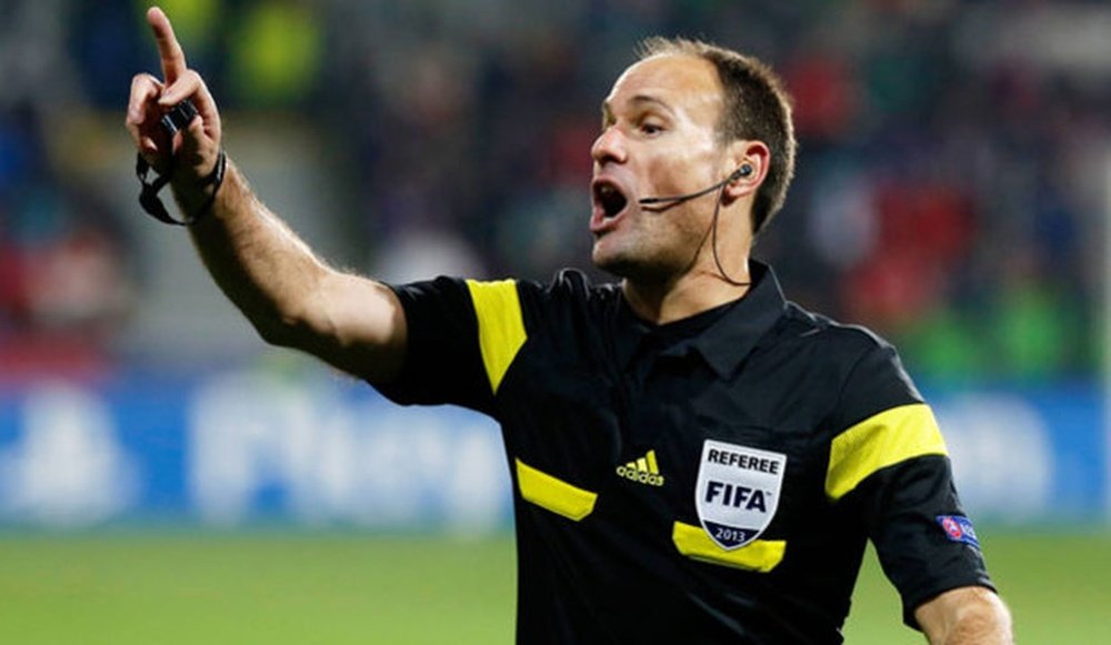 Mateu Lahoz, durante un partido. ClubAtléticodeMadrid