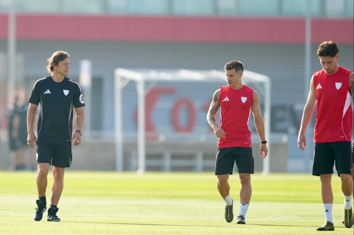 Última hora de los equipos de Primera en directo en este domingo 6 de julio. SevillaFC