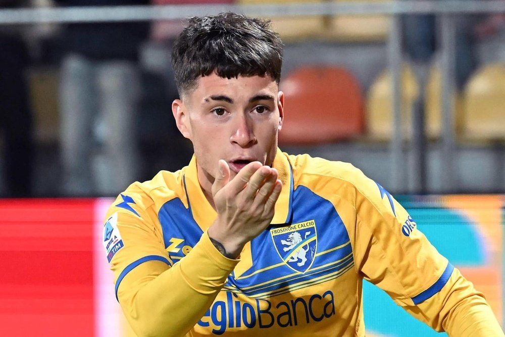 Roma contrata o argentino Matías Soulé por 25,6 milhões. EFE