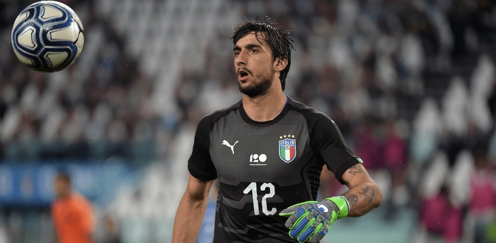 Mattia Perin podría quedarse sin ir al Benfica. EFE/Archivo