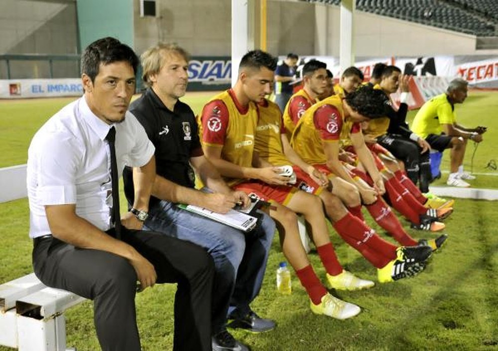 Mauro Camoranesi, en su último partido como técnico de Coras. Twitter