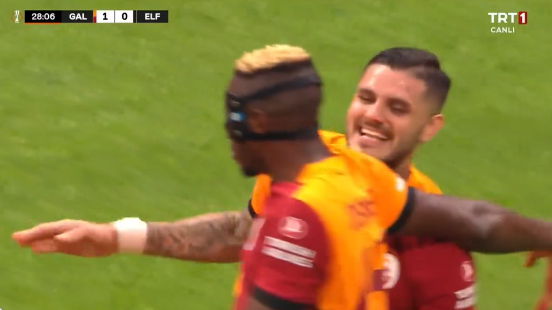 Un gol tutto 'italiano': filtrante di Osimhen, traversa di Mertens e gol di Icardi