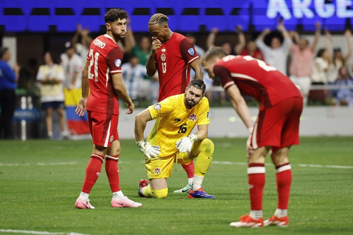 Dois goleiros e dois atacantes se destacaram, nesta quinta-feira, no início da Copa América nos Estados Unidos com defesas, críticas e gols.
