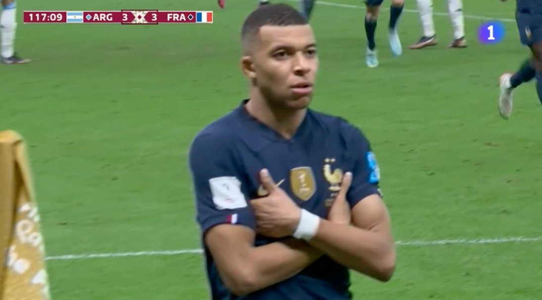 Mbappe levels things up. Screenshot/rtve1