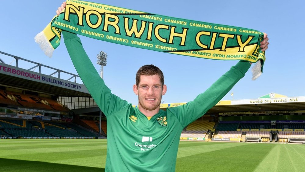 McGovern, nuevo jugador del Norwich. NorwichCityFC