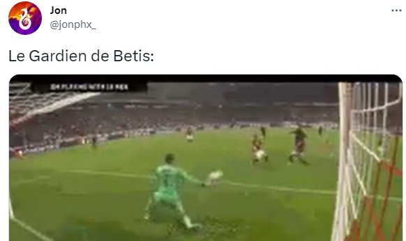 Los mejores memes del Betis-Barcelona. Captura/@dancingwdress