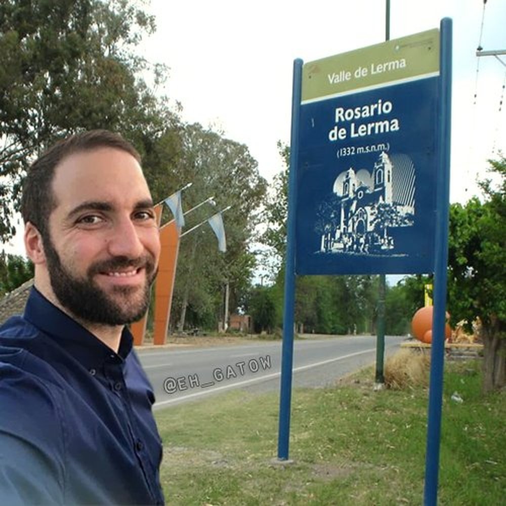 'Hasta en eso falla', le reprocharon. @Eh_Gatow