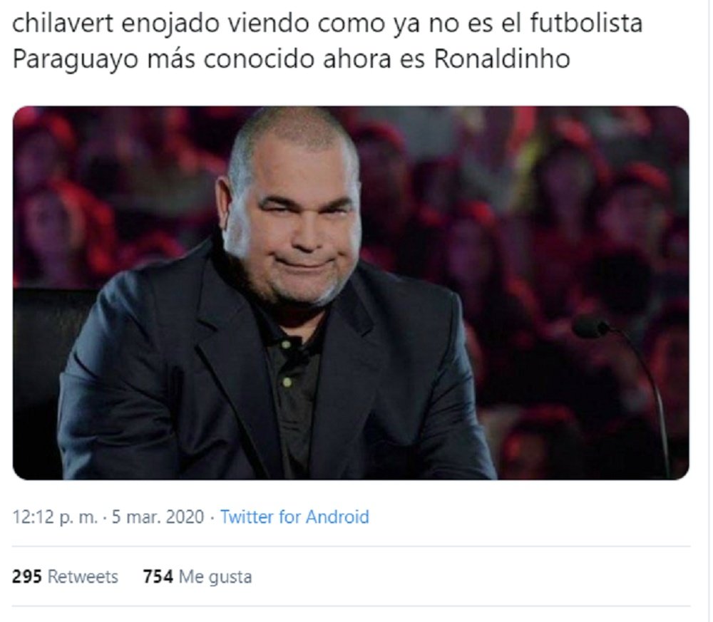 Las redes ardieron tras la detención de Ronaldinho. Twitter/HolaPy_