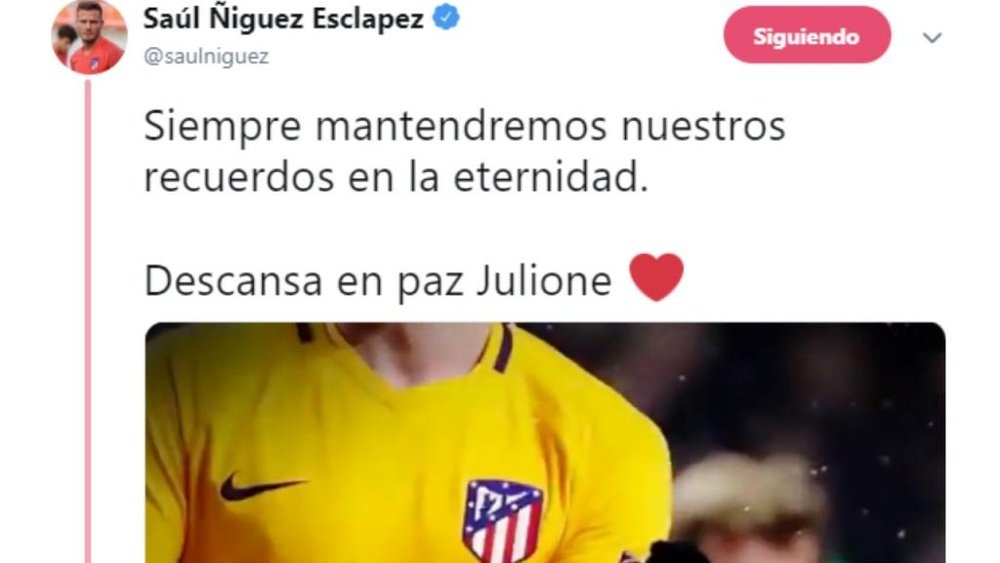 Raúl se despede de Julione. Twitter/saulniguez
